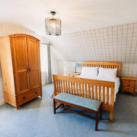 Factors House - A Comfy Cottage In Countryside Park With Wifi And Access To Bar And Pool Περθ Εξωτερικό φωτογραφία